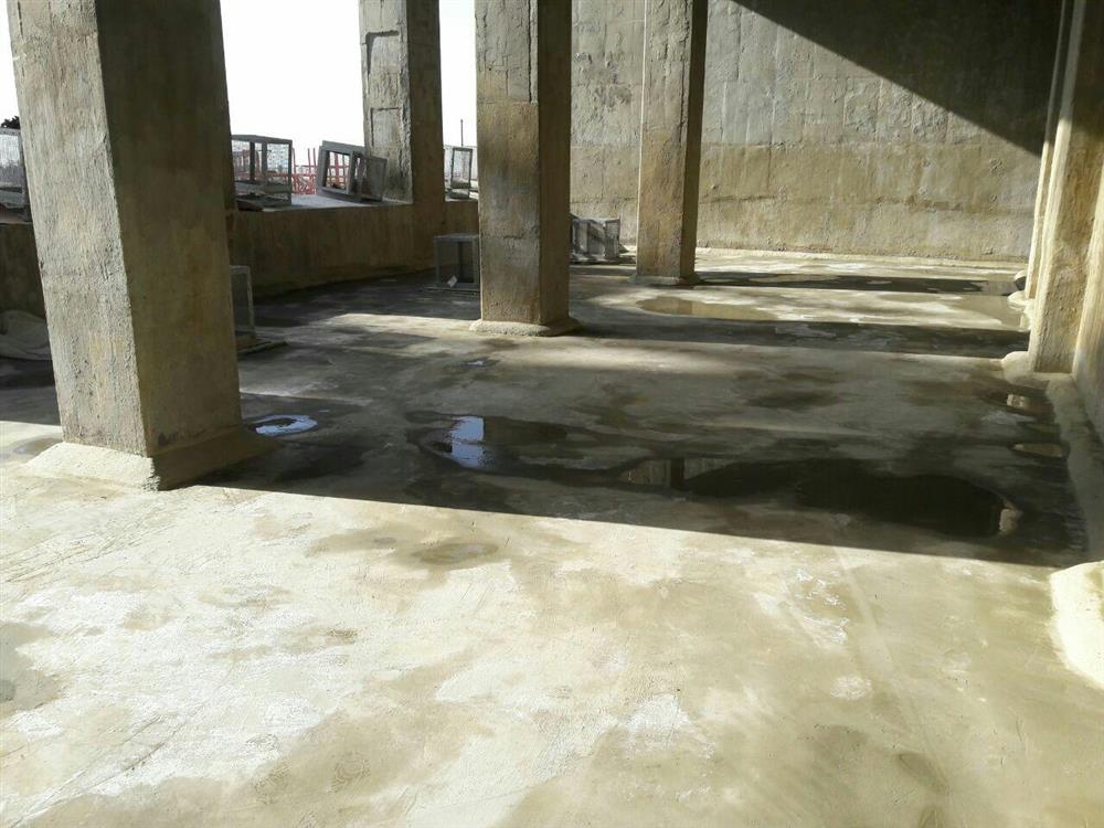 فروش ویژه افزودنی روان کننده آب بند بتن(AFRA-CRETE R-1)
